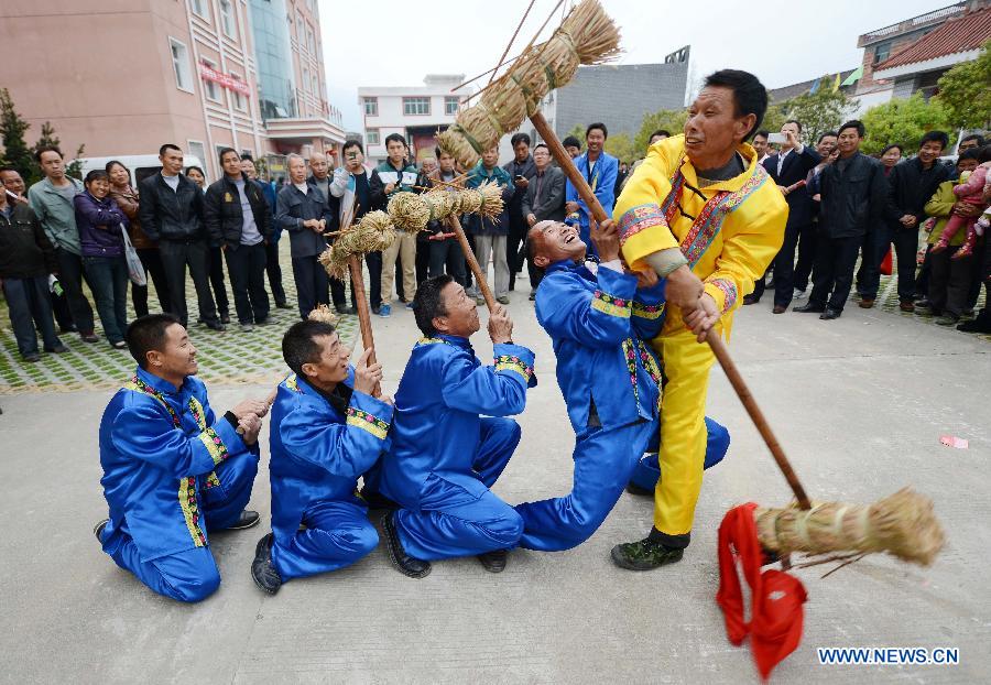 CHINA-JIANGXI-ER YUE ER-TEMPLE FAIR-CELEBRATION (CN)