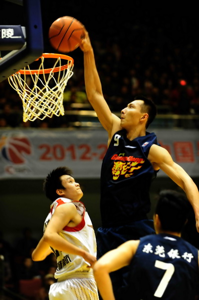 Guangdong crushes Shandong 94-74 to lift 8th CBA title