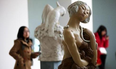 Sculpture exhibition held in Qingdao