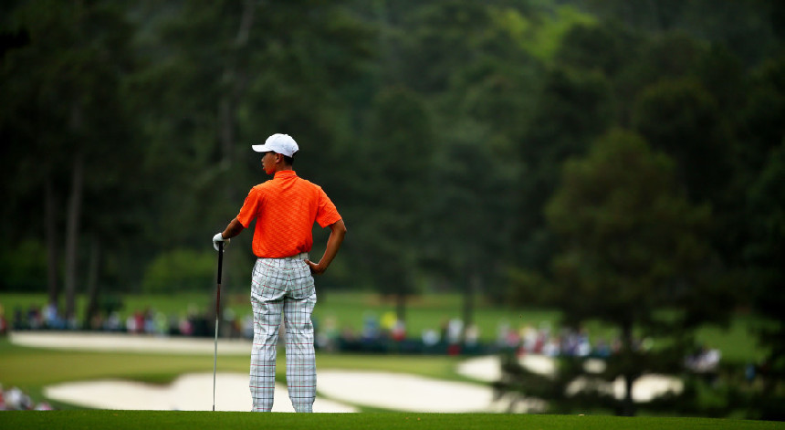 Guan, the youngest player in Masters history, advanced with a three-over par 75 and stood at four-over 148 after 36 holes. [Photo / Sina.com.cn]