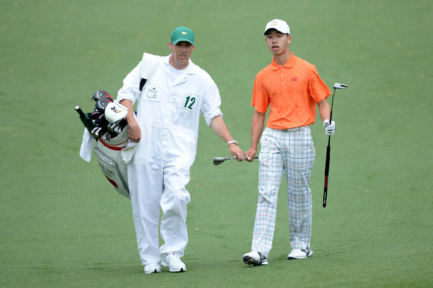 Guan, the youngest player in Masters history, advanced with a three-over par 75 and stood at four-over 148 after 36 holes. [Photo / Sina.com.cn]