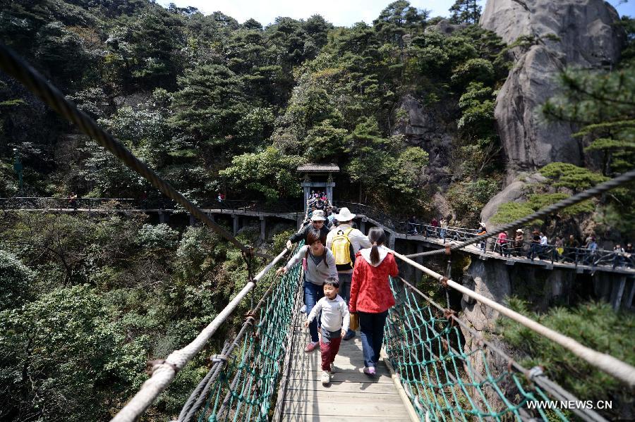 CHINA-JIANGXI-SANQING MOUNTAIN-TOURISM (CN)