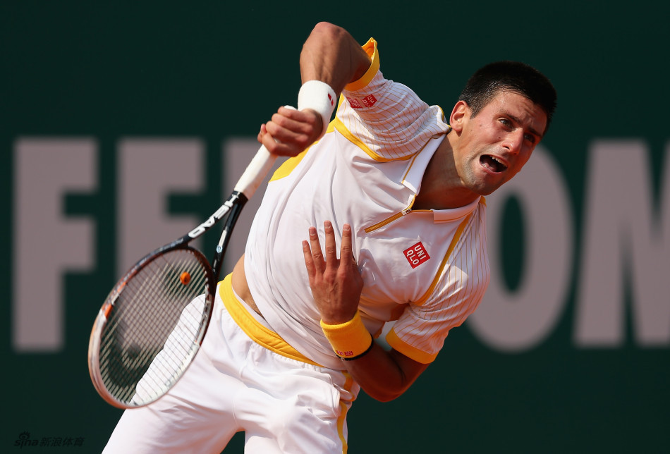  Novak Djokovic serves in the in the third round of the Monte Carlo Masters against Mikhail Youzhny.