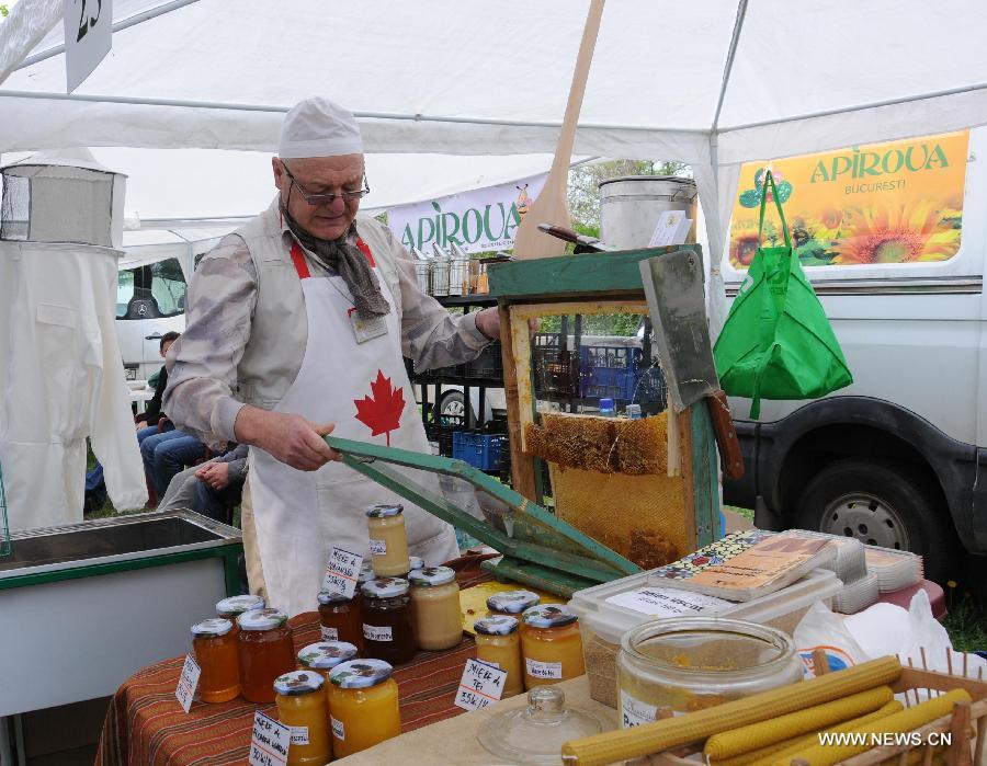 ROMANIA-BUCHAREST-HONEY FAIR