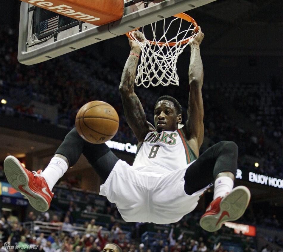 Sanders slams dunk. 
