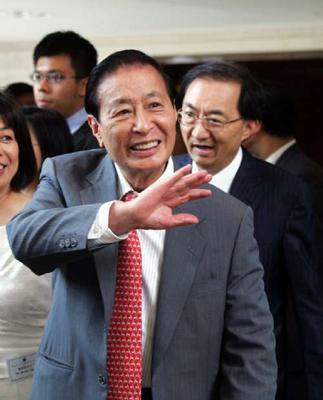 Lee Shau Kee, one of the &apos;Top 10 richest Chinese in the world&apos; by China.org.cn. 