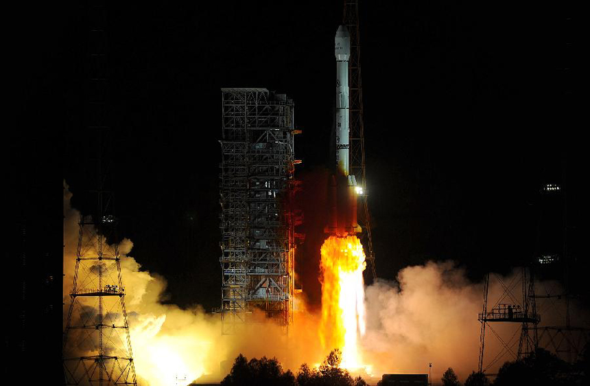 A Long March-3B carrier rocket is launched in Xichang, southwest China&apos;s Sichuan Province, May 2, 2013. China successfully sent a communications satellite, &apos;Zhongxing-11&apos;, into orbit with a Long March-3B carrier rocket launched from the Xichang Satellite Launch Center on Thursday. [Xinhua photo] 