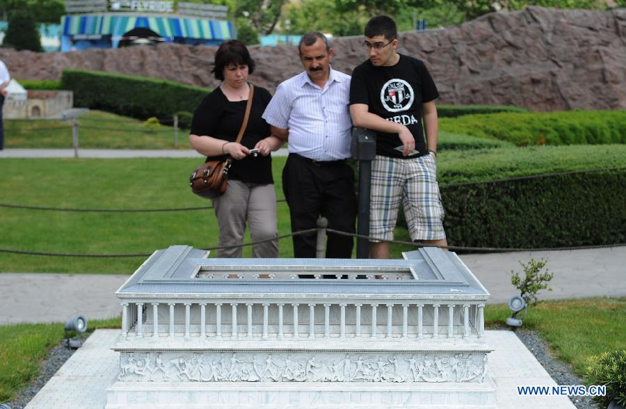 TURKEY-ISTANBUL-MINIATURE-PARK-CONSTRUCTION