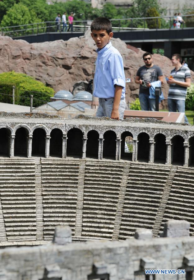 TURKEY-ISTANBUL-MINIATURE-PARK-CONSTRUCTION