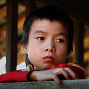 Number of left-behind children passes 60m.[File photo] 