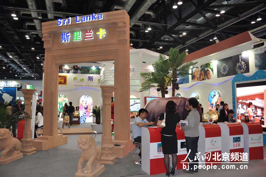 斯里兰卡馆的展台很有异域风情。 人民网 董纬摄
