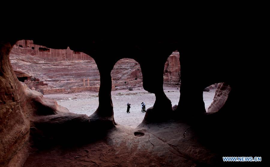 JORDAN-ANCIENT CITY-PETRA