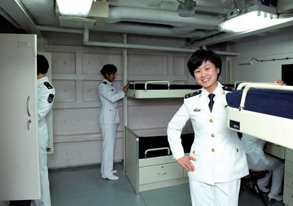 An internal photo of China&apos;s aircraft carrier &apos;Liaoning&apos; [Photo/Xinhua]