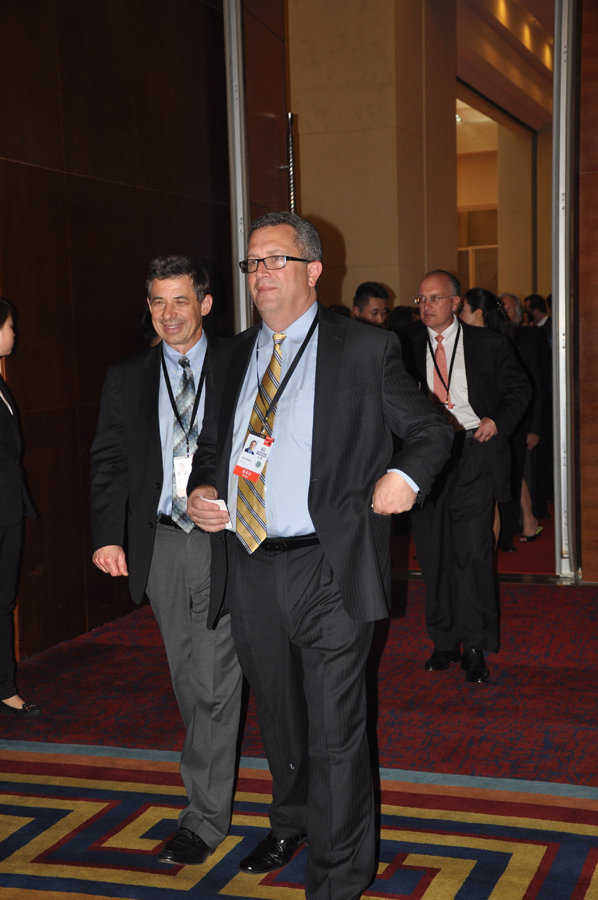 Fortune Global Forum participants attended a welcome reception in Chengdu Thursday evening. Themed 'China's New Future' and scheduled for June 6-8, the Chengdu forum convenes over 600 heavyweights from the political, business and academic world. [China.org.cn]