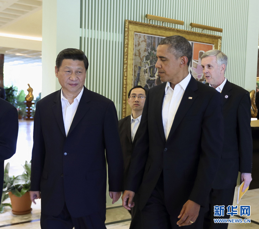 Chinese President Xi Jinping and U.S. President Barack Obama met Friday at the Annenberg Retreat, California, to exchange views on major issues of common concern.