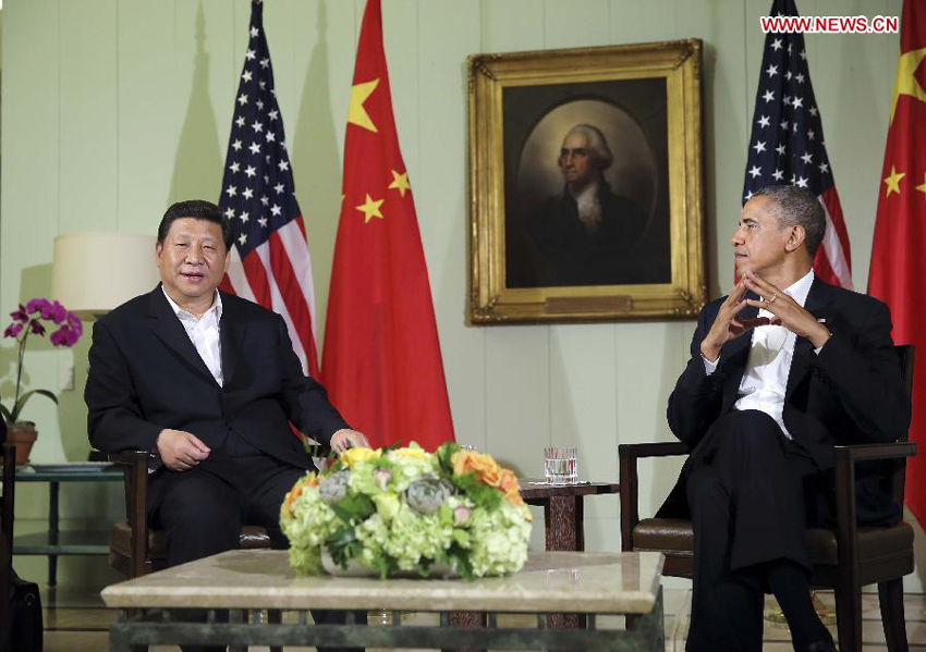 Chinese President Xi Jinping (L) and U.S. President Barack Obama meet the press after their meeting at the Annenberg Retreat, California, the United States, June 7, 2013. 