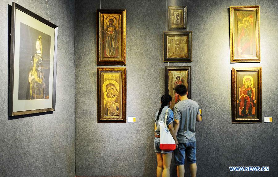 CHINA-HARBIN-OIL PAINTING-EXHIBITION (CN)