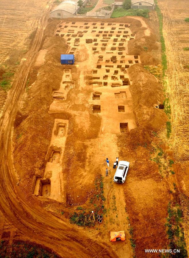 CHINA-HENAN-LINYING-ANCIENT BURIAL COMPLEX (CN)