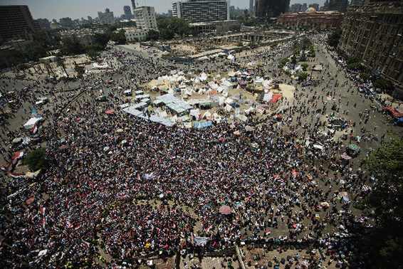 Hundreds of thousands of Egyptians flooded to the major squares in the country on the first anniversary of the Islamist-oriented president on Sunday to oust him and call for an early presidential election. [Xinhua] 