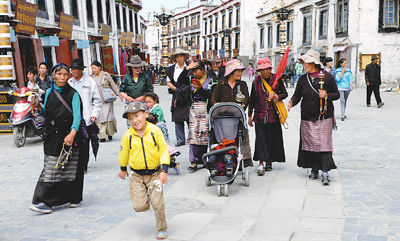 Lhasa completes renovation of old city.[Photo/Xinhua]