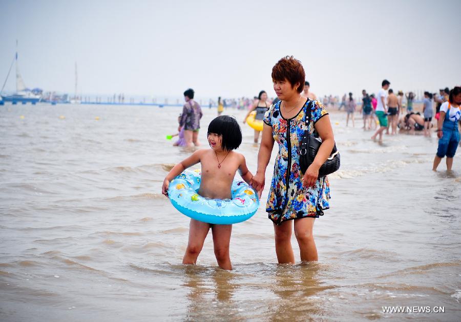 CHINA-TIANJIN-BEACH (CN)