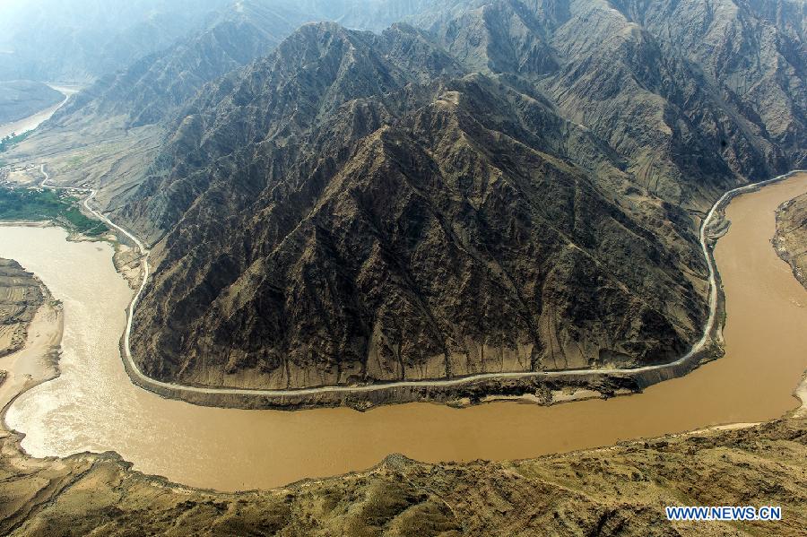 CHINA-NINGXIA-YELLOW RIVER-HEISHAN GORGE (CN)