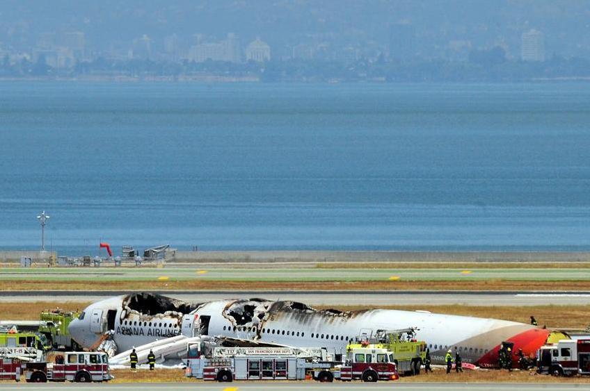 2 confirmed dead in San Francisco air crash