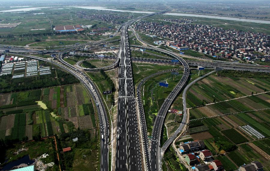 Jiaxing-Shaoxing Sea Bridge in E China