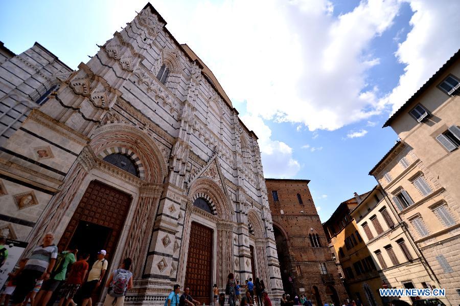 ITALY-SIENA-HISTORIC CENTER-WORLD HERITAGE