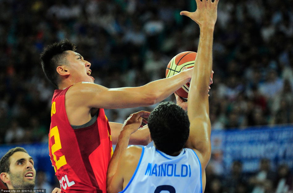 Wang Bo of China goes up for a layup in the Stankovic Cup final between China and Argentina on July 9, 2013. 