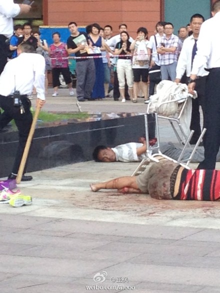 Two stabbed dead, including a foreigner in Beijing