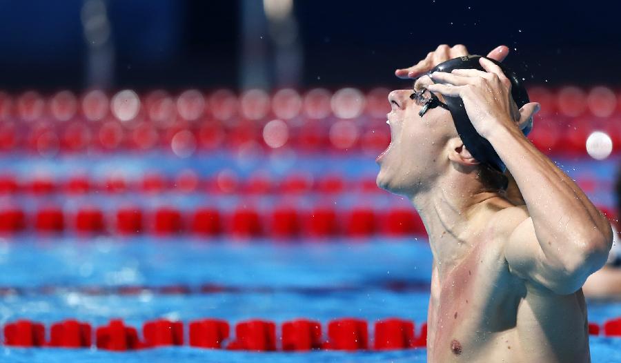 Cesar Cielo Filho takes gold medal at FINA World Championships