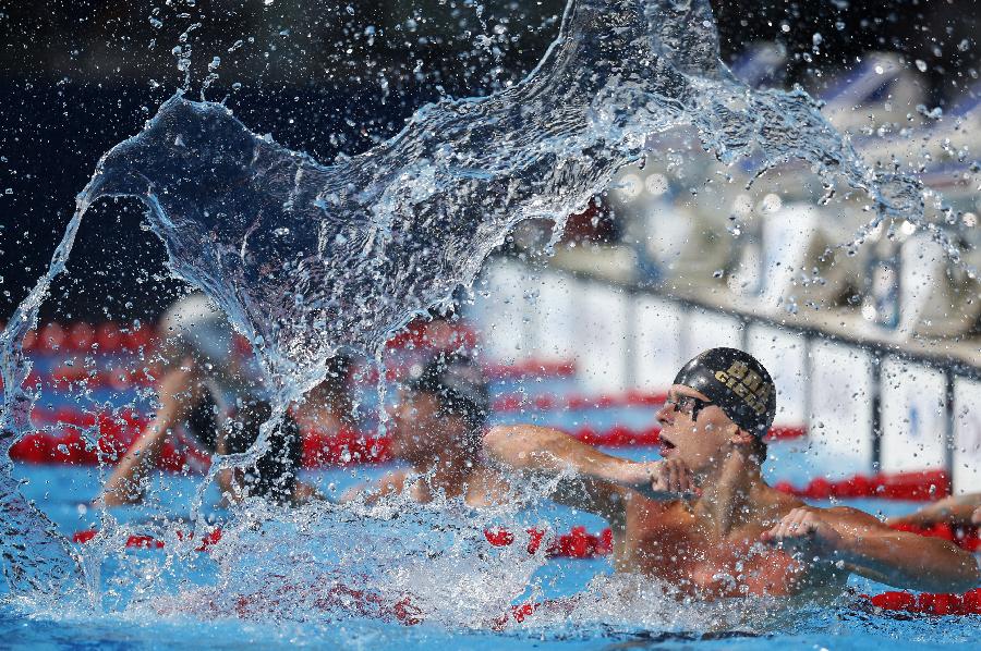 Cesar Cielo Filho takes gold medal at FINA World Championships