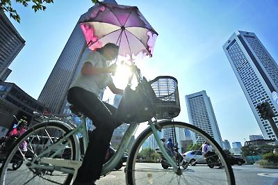 Nanjing, Jiangsu Province, one of the 'top 10 hottest summer cities in China' by China.org.cn.