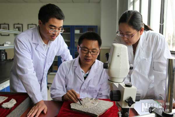 Zhou Changfu, a scientist with the Paleontology Museum of Liaoning and Shenyang Normal University, led the research program with scientists from the University of Bonn and the University of Chicago.