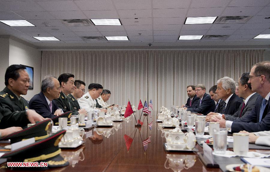 Chinese State Councilor and Defense Minister Chang Wanquan (3rd, L) meets with U.S. Secretary of Defense Chuck Hagel (3rd, R) in the Pentagon in Washington D.C. , the United States, on Aug. 19, 2013.