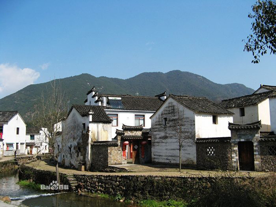 Longmen Ancient Town, one of the 'top 10 attractions in Hangzhou, China' by China.org.cn.