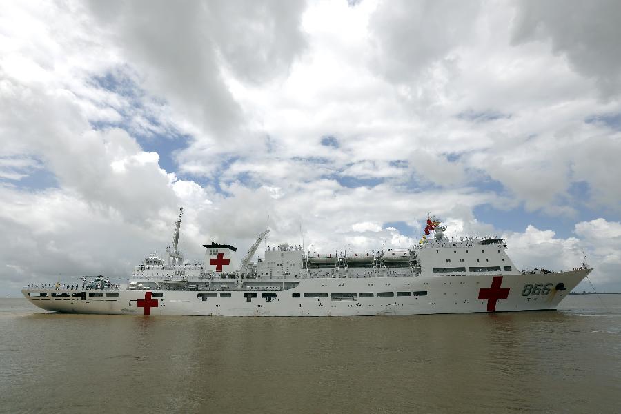 Chinese hospital ship Peace Ark arrives at Thilawa Port in Yangon, Myanmar, Aug 28, 2013. Chinese hospital ship Peace Ark on Wednesday arrived at Thilawa Port in Yangon at the invitation of Myanmar Navy as part of an overseas voyage to provide medical services to local residents. [Xinhua]