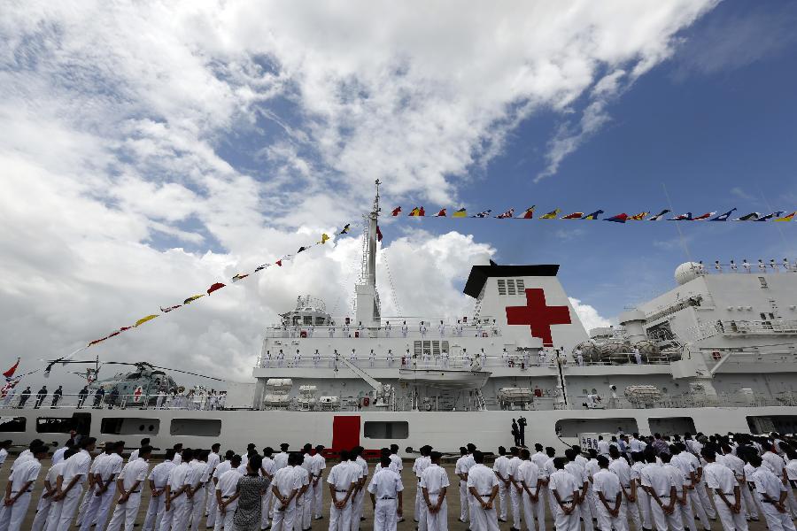 Chinese hospital ship Peace Ark arrives at Thilawa Port in Yangon, Myanmar, Aug 28, 2013. Chinese hospital ship Peace Ark on Wednesday arrived at Thilawa Port in Yangon at the invitation of Myanmar Navy as part of an overseas voyage to provide medical services to local residents. [Xinhua]