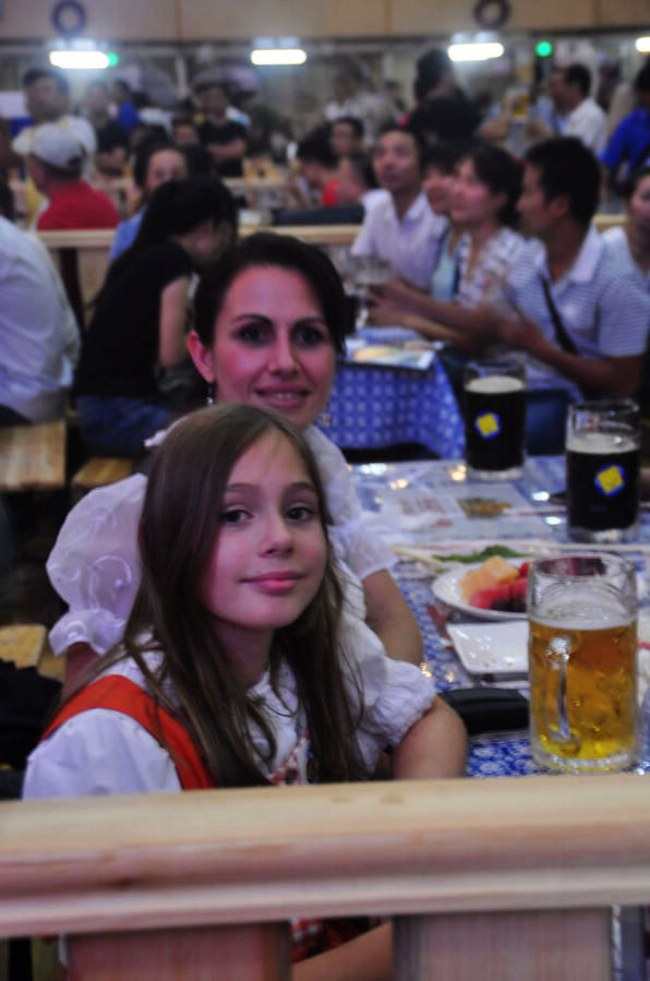 The Munich Oktoberfest started its first-ever tour of Beijing at the Beijing Olympic Park on September 6, 2013. The festival, which will run until September 21, wows beer lovers with a full range of authentic traditional beers and food from Germany.