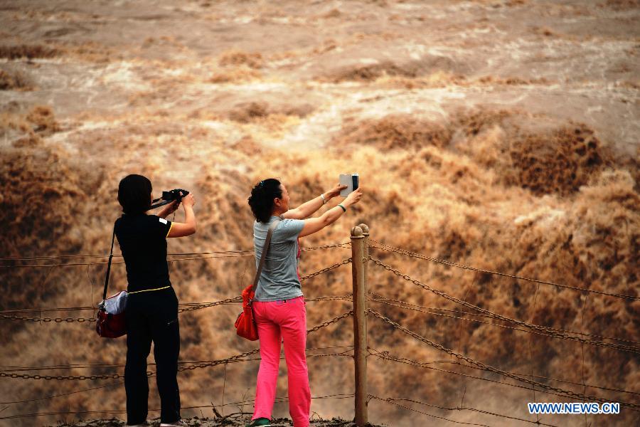 #CHINA-SHANXI-WATERFALL-SCENERY (CN)