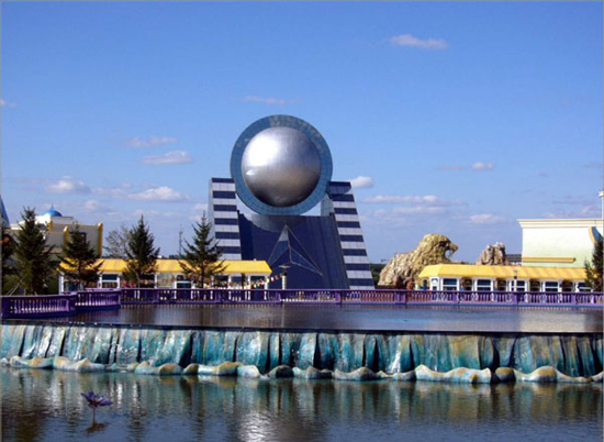 Changchun Film Theme Park, one of the 'top 10 attractions in Changchun, China' by China.org.cn.