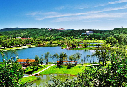 Jingyuetan National Forest Park, one of the 'top 10 attractions in Changchun, China' by China.org.cn.