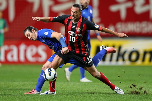 Montenegrin striker Dejan Damjanovic scored his fifth goal of the AFC Champions League campaign as Korean champions FC Seoul beat Iranian counterparts Esteghlal 2-0 in Wednesday’s semi-final first leg. 