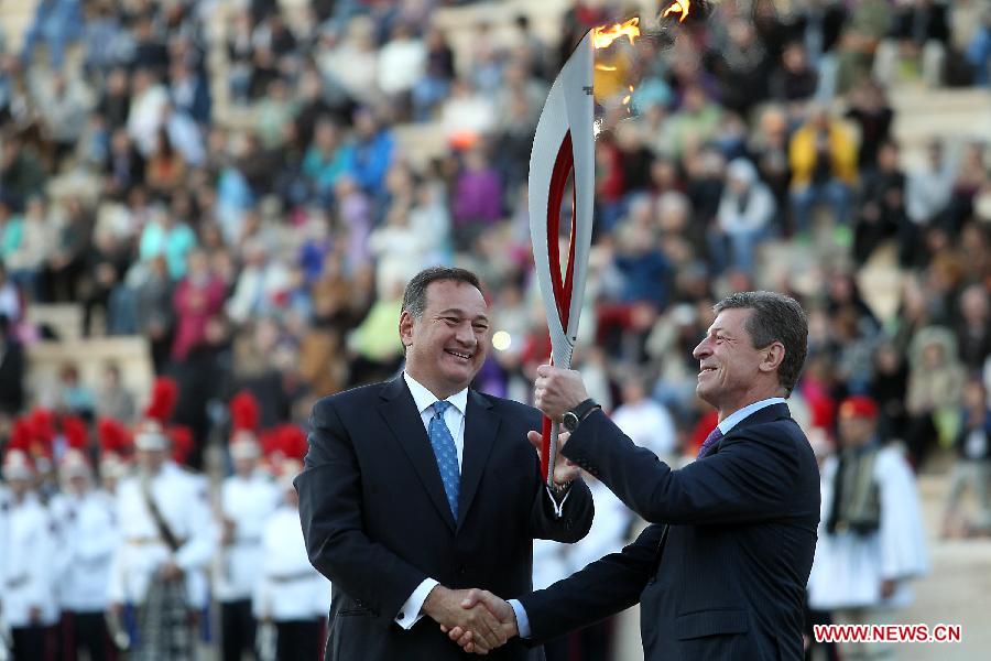 (SP)GREECE-ATHENS-OLYMPIC FLAME