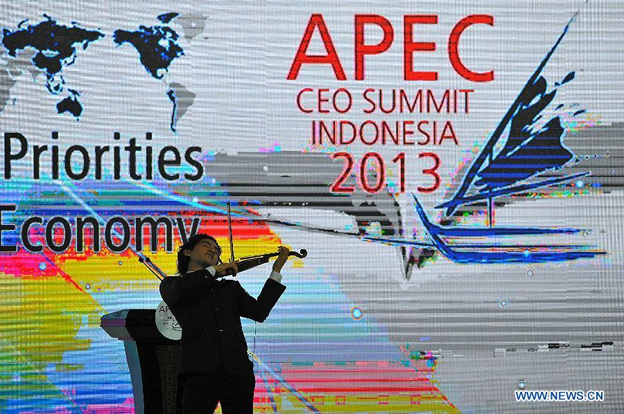 INDONESIA-BALI-APEC CEO SUMMIT 2013