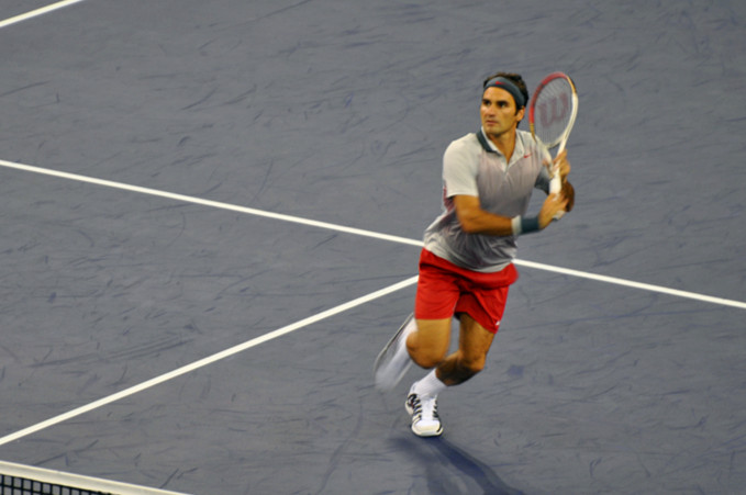  Federer in action.