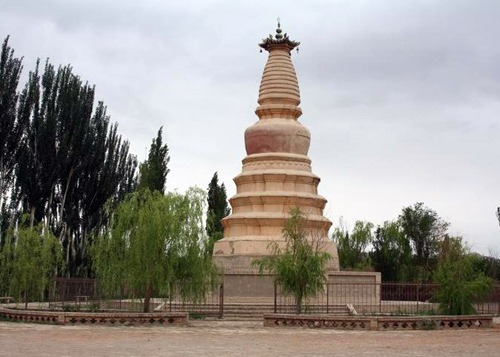 White Horse Pagoda, one of the 'Top 10 attractions in Dunhuang, Gansu' by China.org.cn 