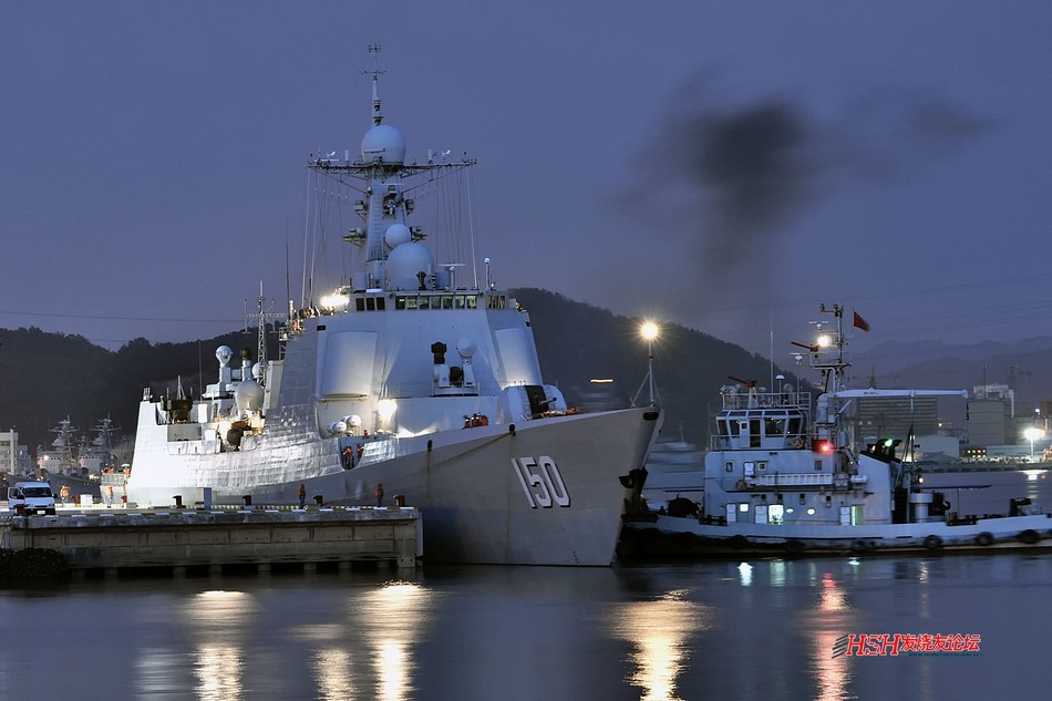 Photos show Changchun 150 setting sail on a night mission. [Source: HSH forum]