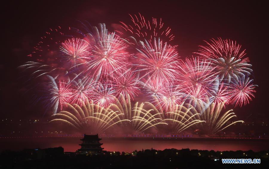 **CHINA-HUNAN-CHANGSHA-FIREWORKS SHOW (CN)